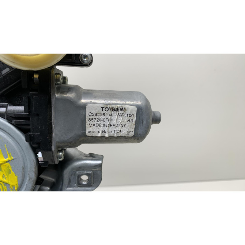 Leve vitre electrique arriere gauche TOYOTA VERSO Photo n°5