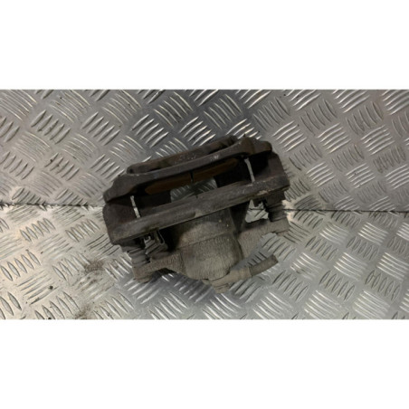 Etrier avant gauche (freinage) TOYOTA VERSO