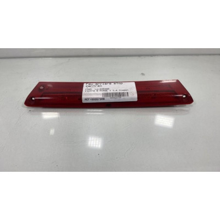Feu arriere stop central FORD FIESTA 6