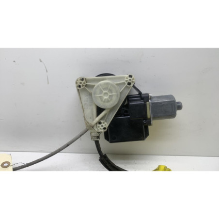 Leve vitre electrique arriere gauche VOLKSWAGEN POLO 5 Photo n°1
