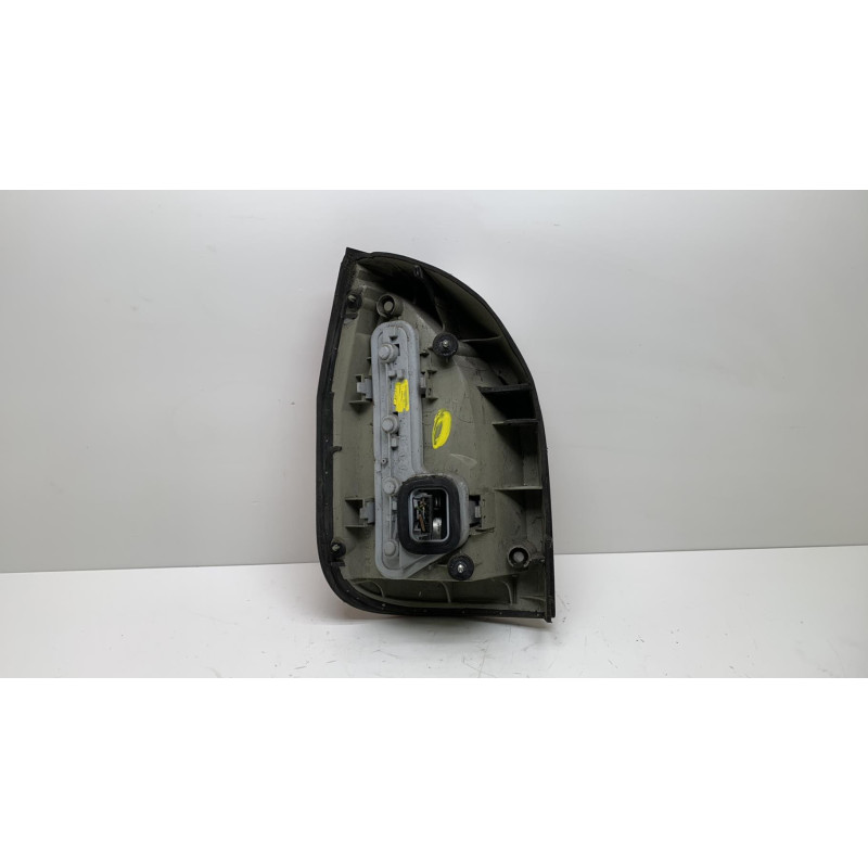 Feu arriere principal droit (feux) OPEL ZAFIRA A Photo n°4
