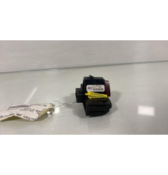 Bouton de warning OPEL CORSA D