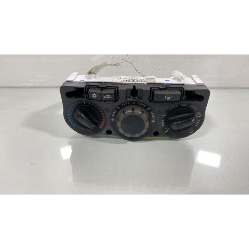 Commande chauffage OPEL CORSA D Photo n°2