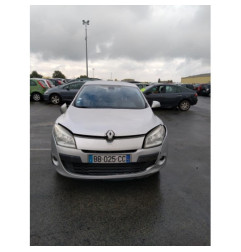 Vitre avant gauche RENAULT MEGANE 3