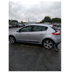 Vitre avant gauche RENAULT MEGANE 3