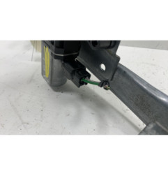 Leve vitre electrique arriere gauche RENAULT CLIO 4 Photo n°1