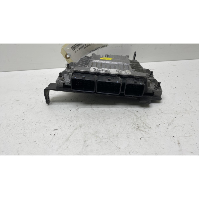 Calculateur moteur RENAULT MEGANE 2 Photo n°2