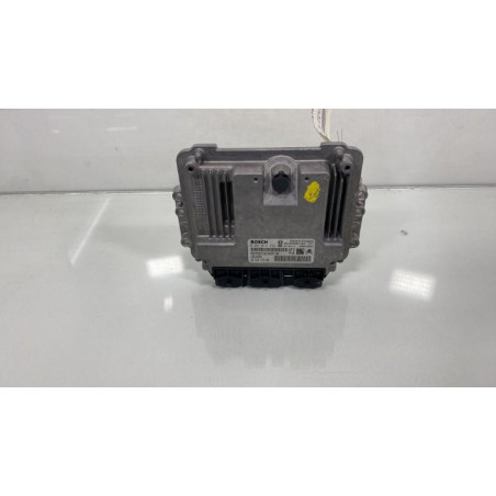 Calculateur moteur PEUGEOT 307