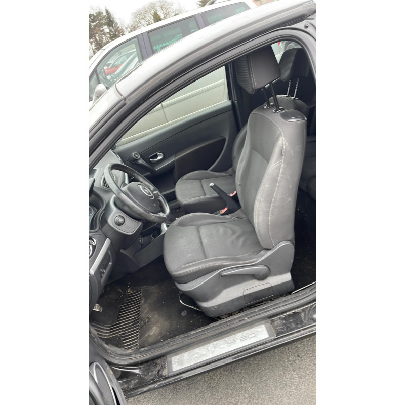 Ecran GPS RENAULT CLIO 3 Photo n°8