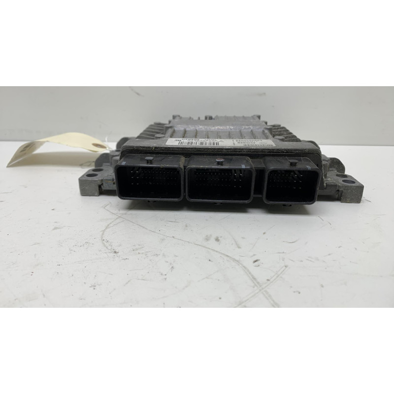 Calculateur moteur RENAULT MEGANE 2 Photo n°1