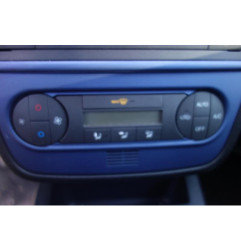 Pretensionneur de ceinture avant gauche FORD FIESTA 5