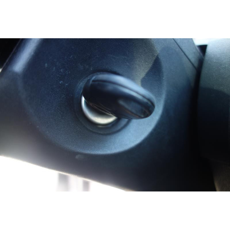 Pretensionneur de ceinture avant gauche FORD FIESTA 5 Photo n°12