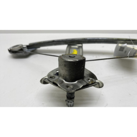 Leve vitre mecanique arriere droit OPEL CORSA C