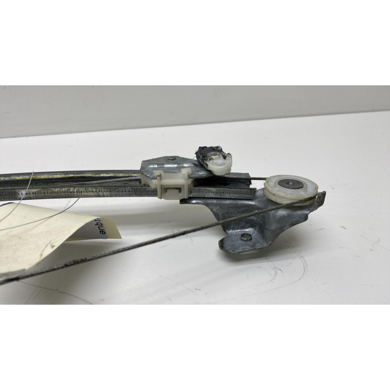 Leve vitre mecanique arriere droit OPEL CORSA C Photo n°3