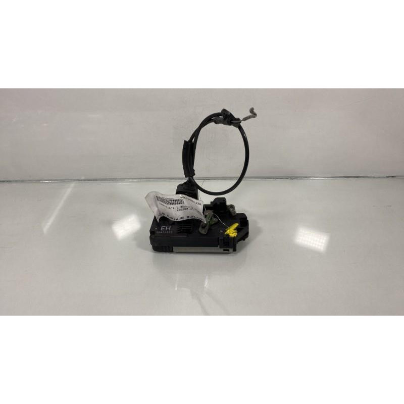 Serrure arriere droit OPEL CORSA C Photo n°3