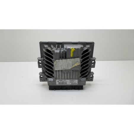 Calculateur moteur RENAULT SCENIC 2 Photo n°1