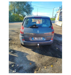 Calculateur moteur RENAULT SCENIC 2