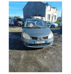 Calculateur moteur RENAULT SCENIC 2