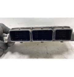 Calculateur moteur RENAULT LAGUNA 3