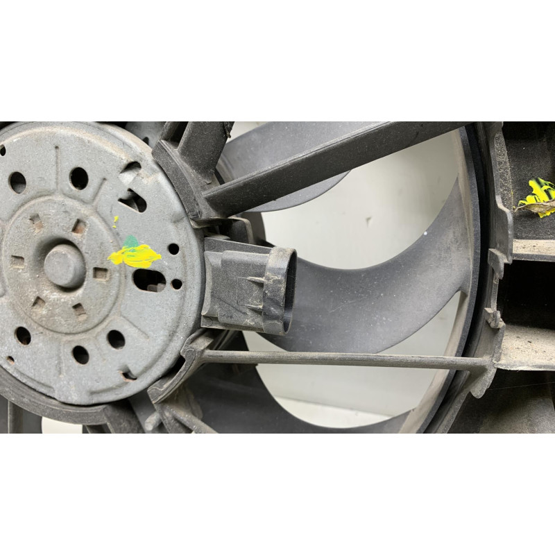 Moto ventilateur radiateur RENAULT LAGUNA 3 Photo n°2