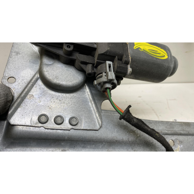 Leve vitre electrique avant droit RENAULT CLIO 3 Photo n°3