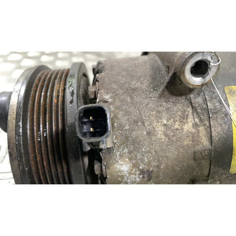 Compresseur clim FORD FIESTA 6 Photo n°5