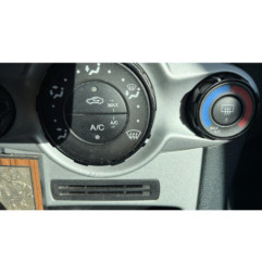 Compresseur clim FORD FIESTA 6