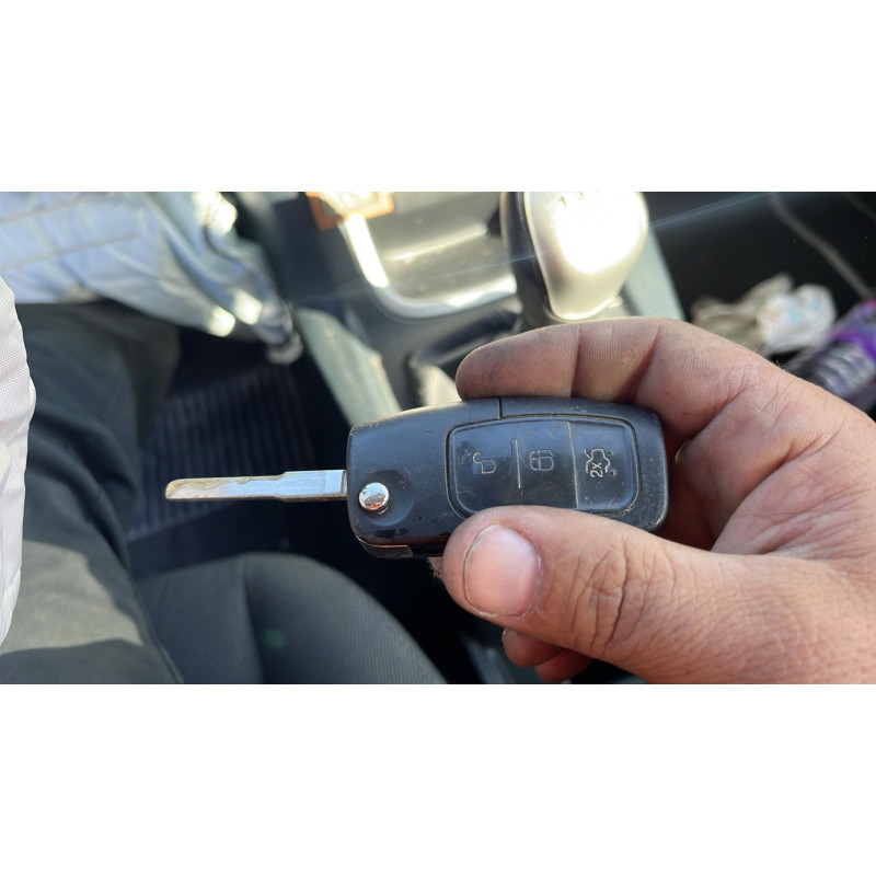 Compresseur clim FORD FIESTA 6 Photo n°16