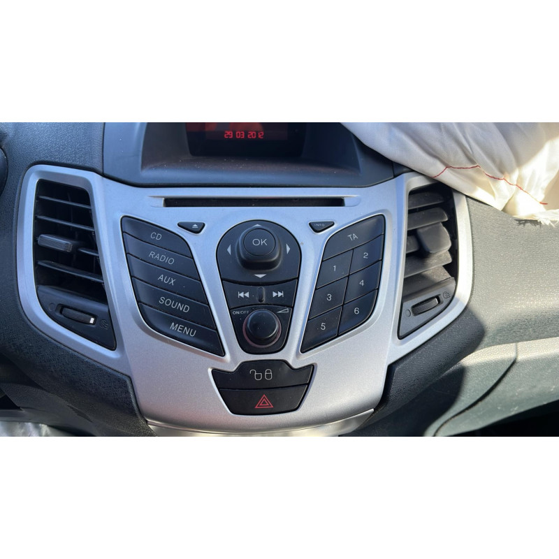 Compresseur clim FORD FIESTA 6 Photo n°17