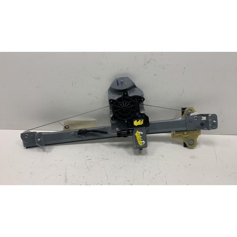Leve vitre electrique avant gauche RENAULT CLIO 4 Photo n°1