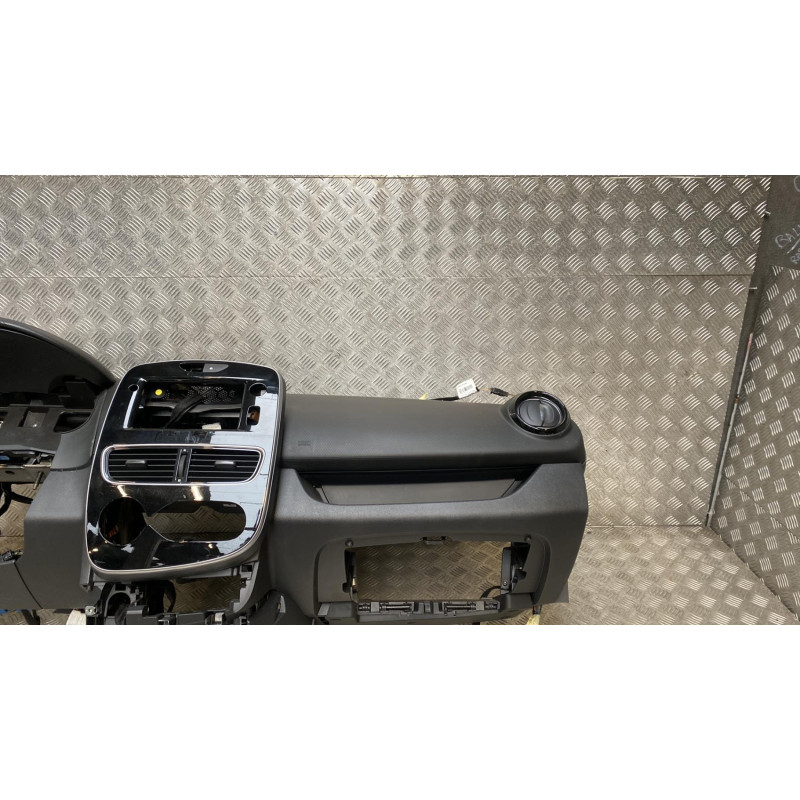 Planche de bord complete RENAULT CLIO 4 Photo n°2
