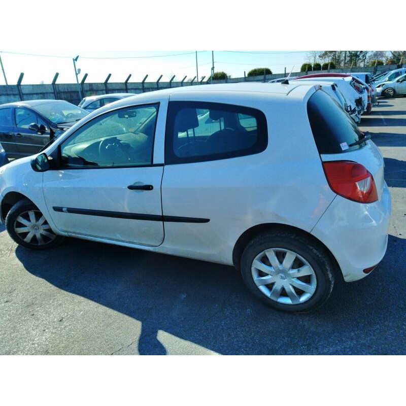 Boitier UCH RENAULT CLIO 3 Photo n°6