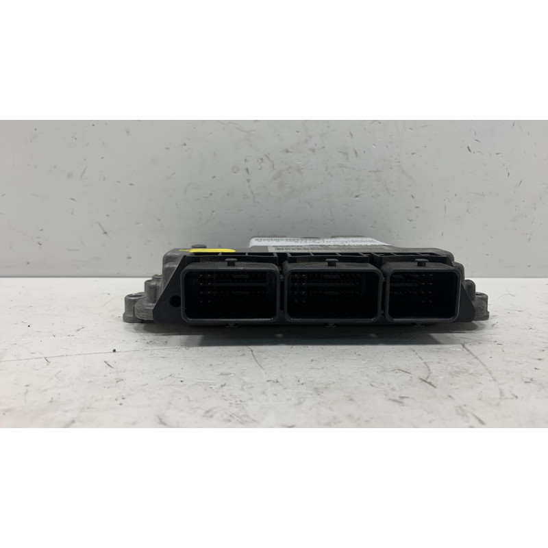 Calculateur moteur RENAULT GRAND SCENIC 2 Photo n°1