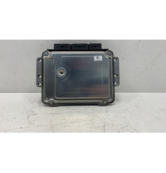 Calculateur moteur RENAULT GRAND SCENIC 2