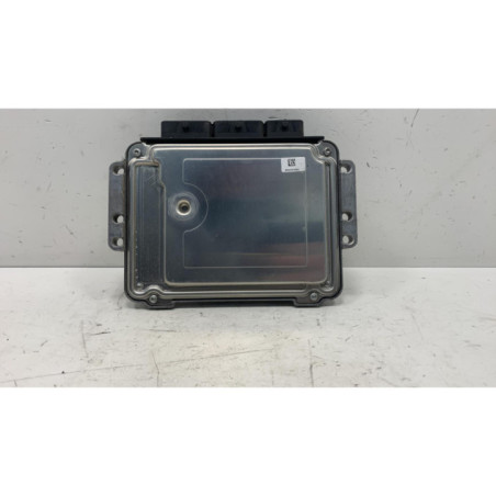 Calculateur moteur RENAULT GRAND SCENIC 2