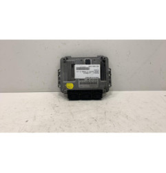 Calculateur moteur RENAULT GRAND SCENIC 2