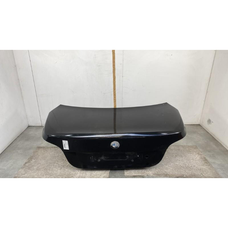 Malle/Hayon arriere BMW SERIE 5 E60 Photo n°2