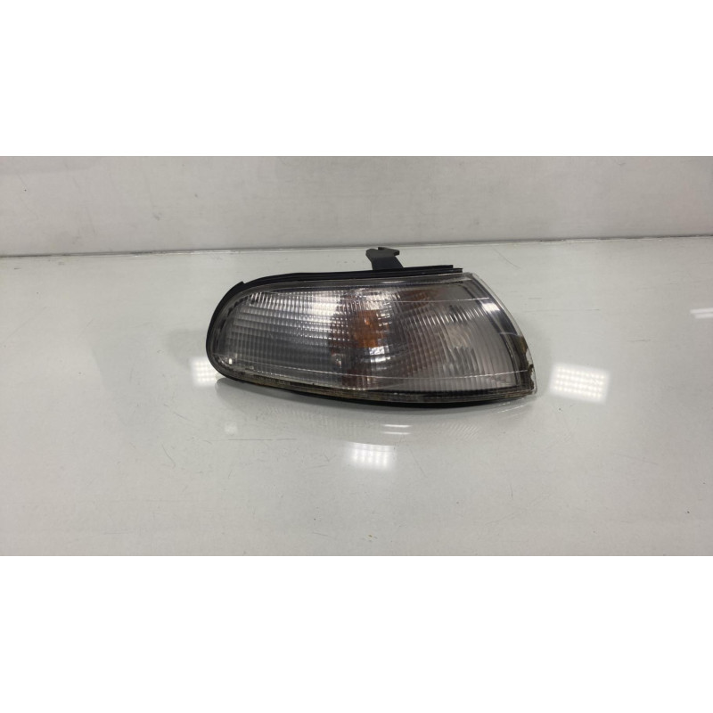 Optique avant secondaire droit (feux)(clignotant) MAZDA 626 3 Photo n°3