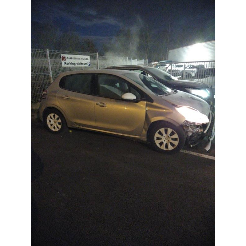 Poignee interieur arriere gauche PEUGEOT 208 1 Photo n°4