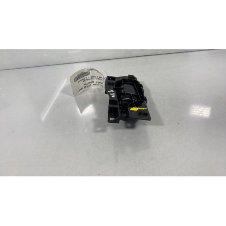 Poignee interieur avant gauche PEUGEOT 208 1