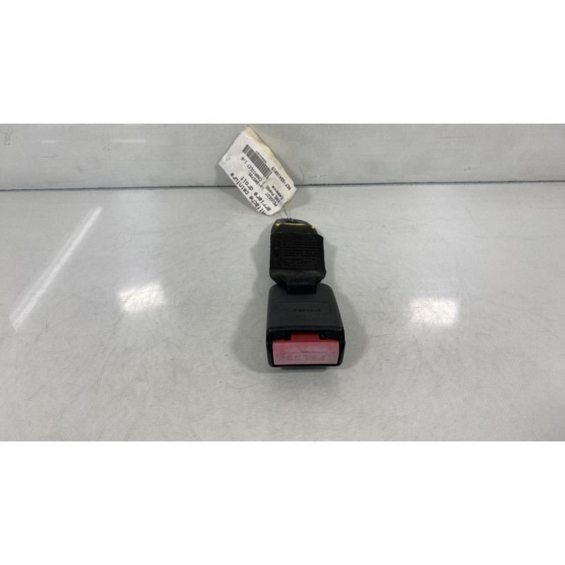 Attache ceinture arriere droit PEUGEOT 206 Photo n°2