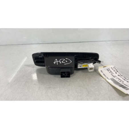 Interrupteur de leve vitre arriere droit PEUGEOT 308 2