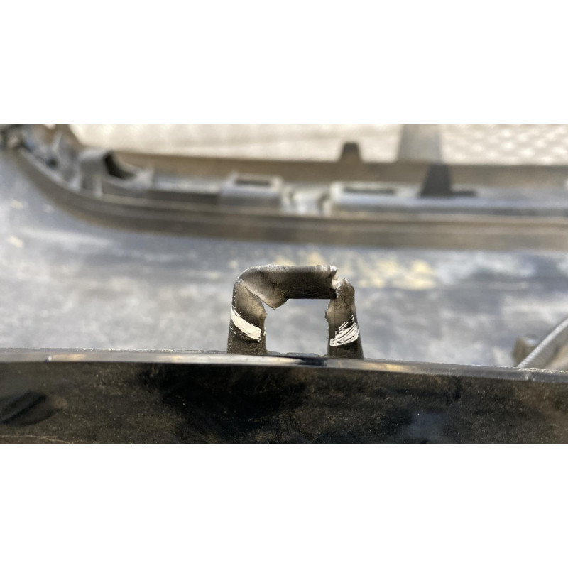 Pare choc arriere PEUGEOT 208 1 Photo n°2