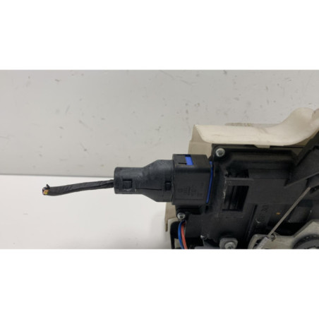 Serrure avant droit VOLKSWAGEN GOLF 5