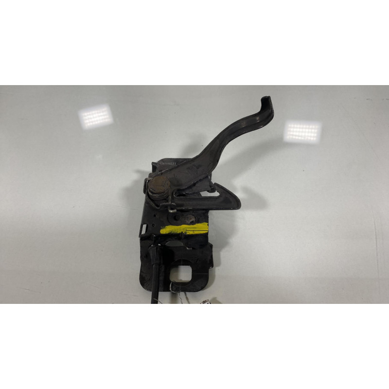 Fermeture de capot OPEL ASTRA J Photo n°1