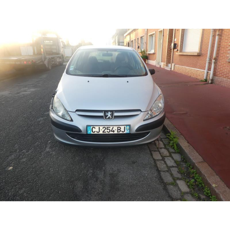 Pretensionneur de ceinture avant droit PEUGEOT 307 Photo n°5