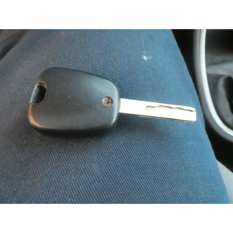 Pretensionneur de ceinture avant droit PEUGEOT 307 Photo n°6