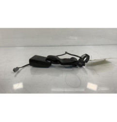 Attache ceinture arriere centrale OPEL CORSA E Photo n°1