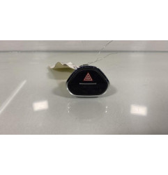 Bouton de warning OPEL CORSA E