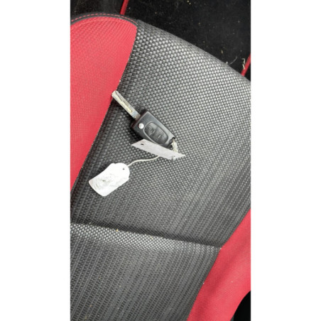 Custode arriere droit PEUGEOT 207